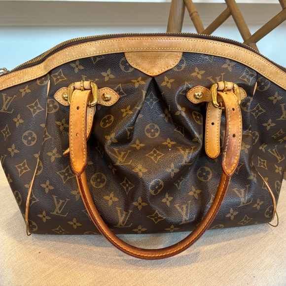 Louis Vuitton Tivoli GM - Picture 2 of 8